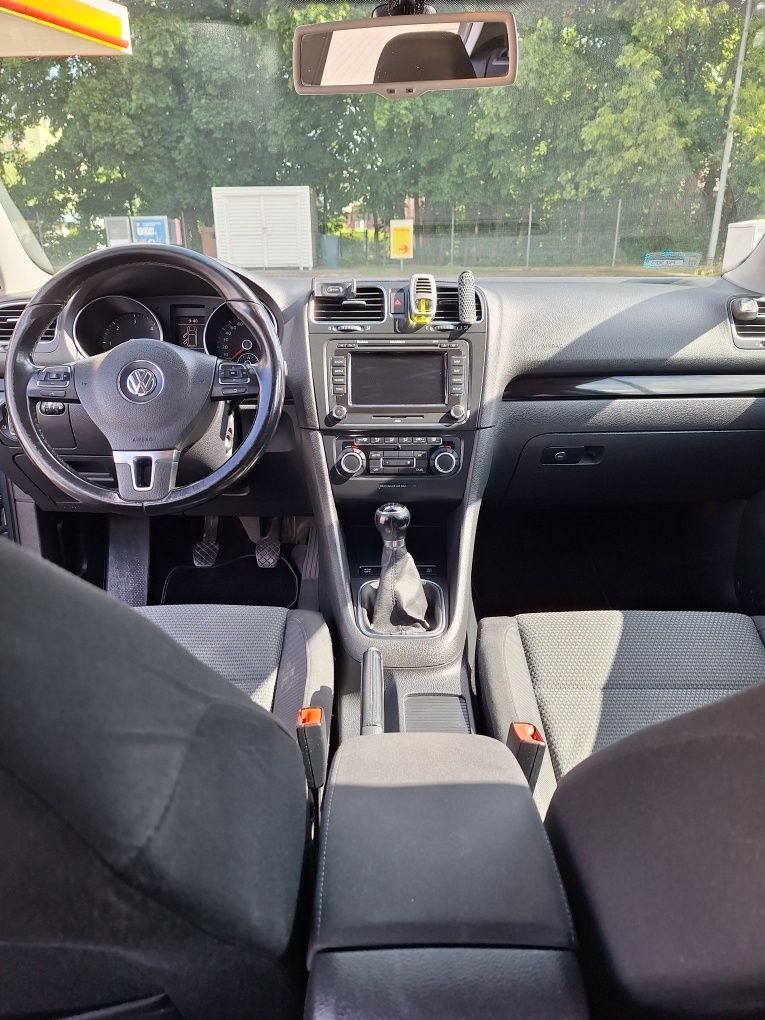 Volkswagen Golf VI 2009 2.0 TDI