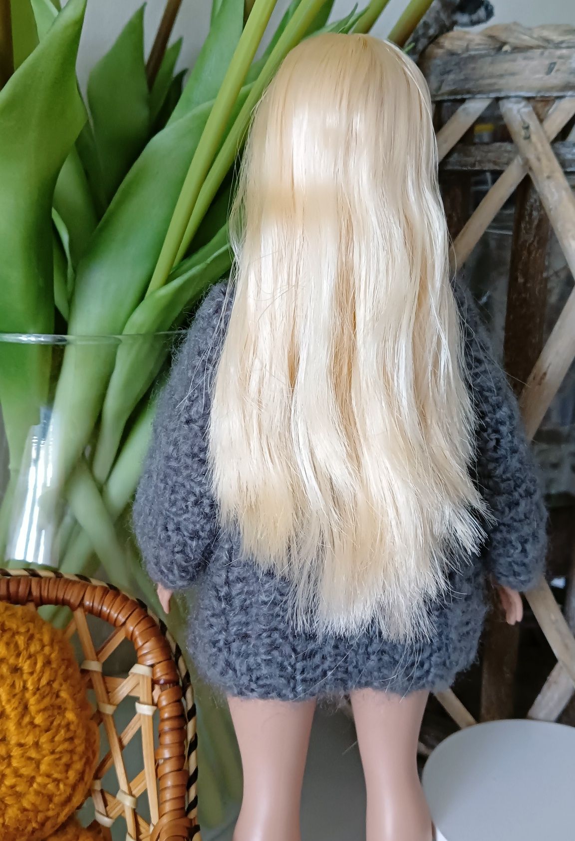 Lalka Barbie blondynka hybryda
