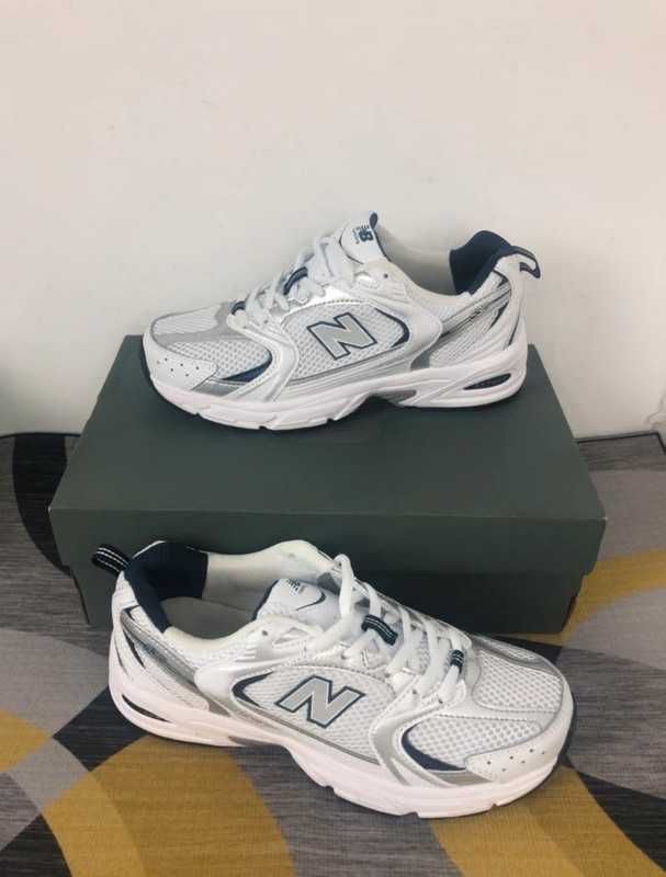 Biały^promocja^NewBalanceNB530^UnisexTrampki Roz.42.5