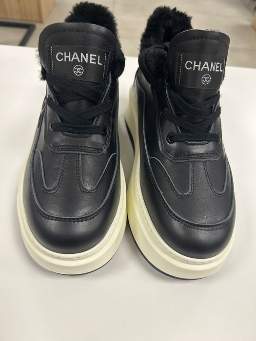 Жіноче взуття CHANEL, на хутрі