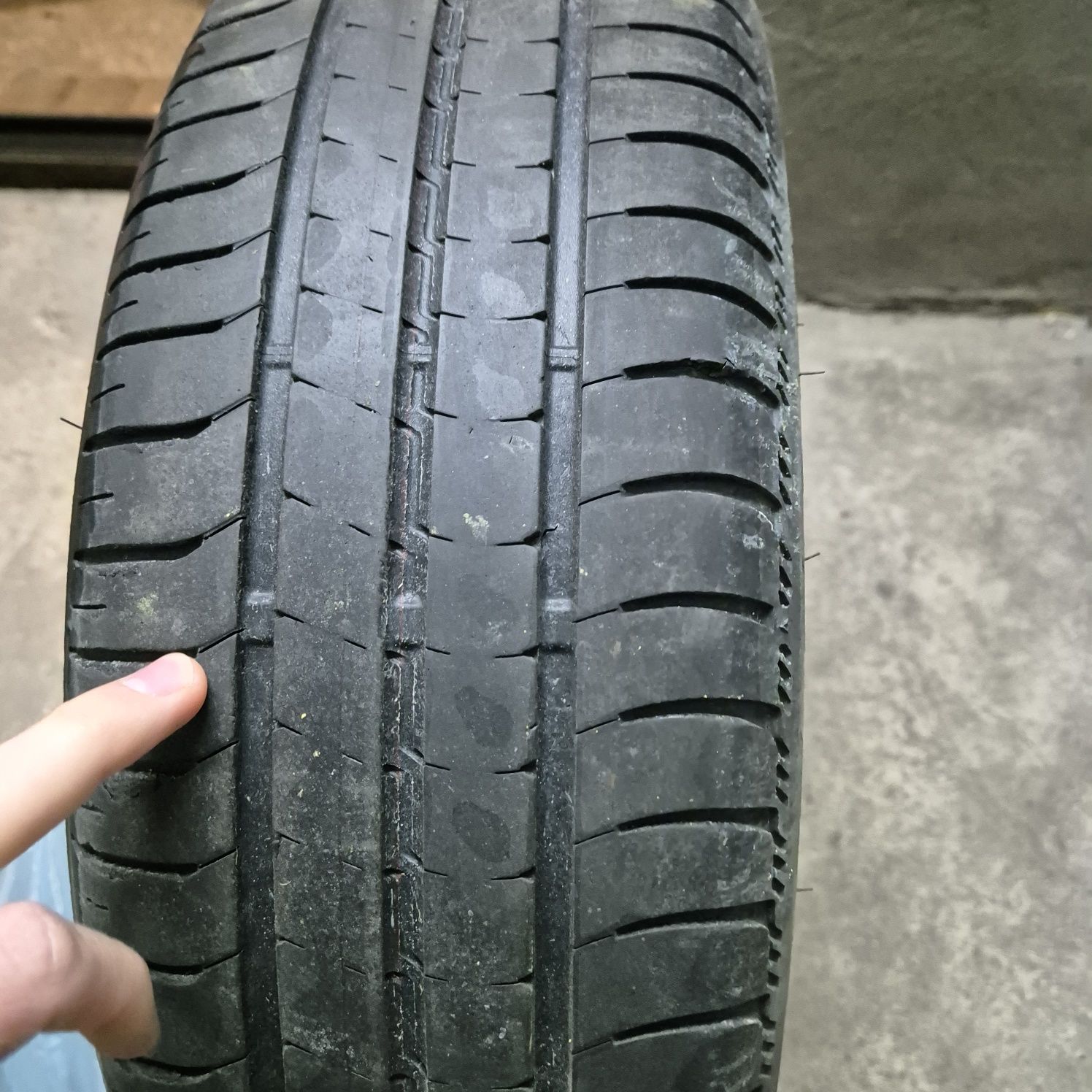 Opony Bridgestone EP001S 185/65 R15 2021r 4 szt.