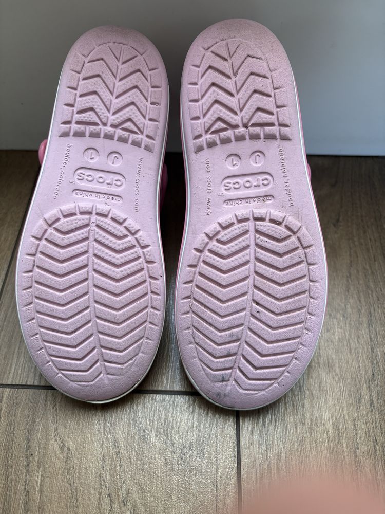 Sandaly Crocs j1