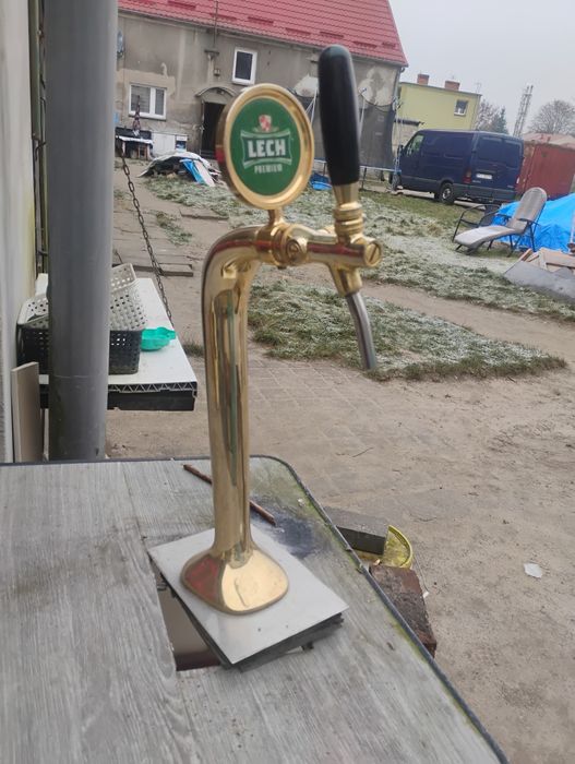 Nalewak do piwa wraz z chłodziarką