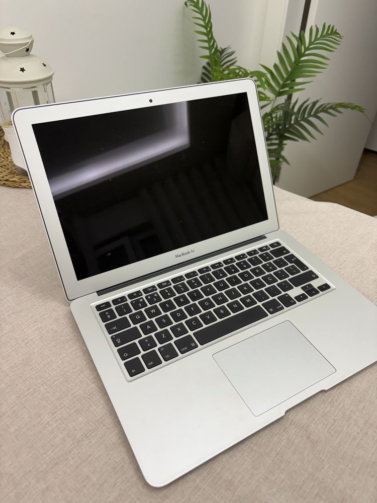 MacBook Air (13 polegadas)
