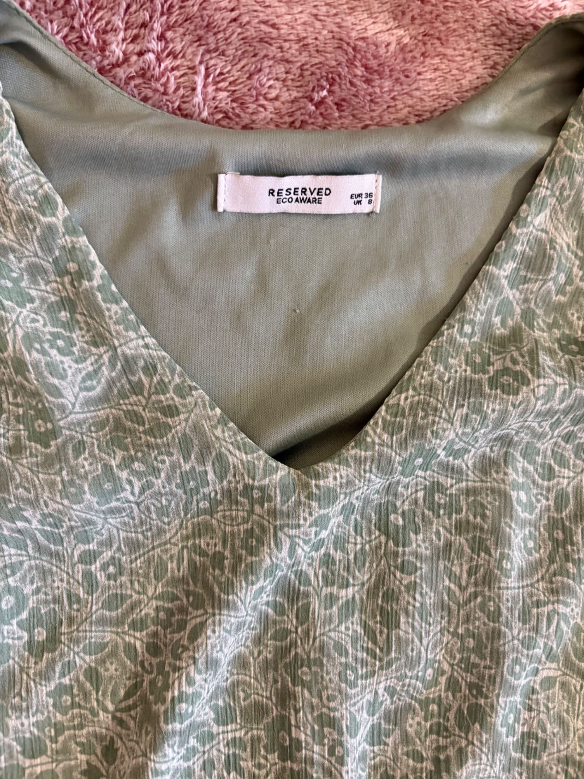 Красива Сукня reserved