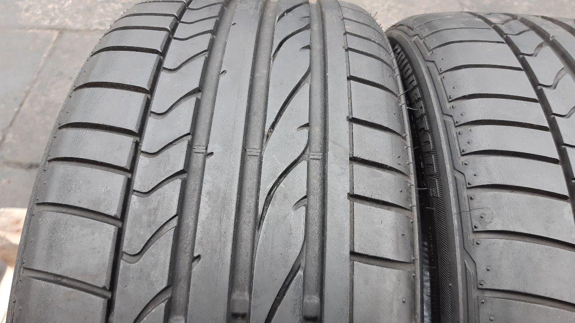 Opony Letnie 215÷40÷17×.BRIDGESTONE.7,5 mm.Jak NOWE.Cena 149,99 zł szt