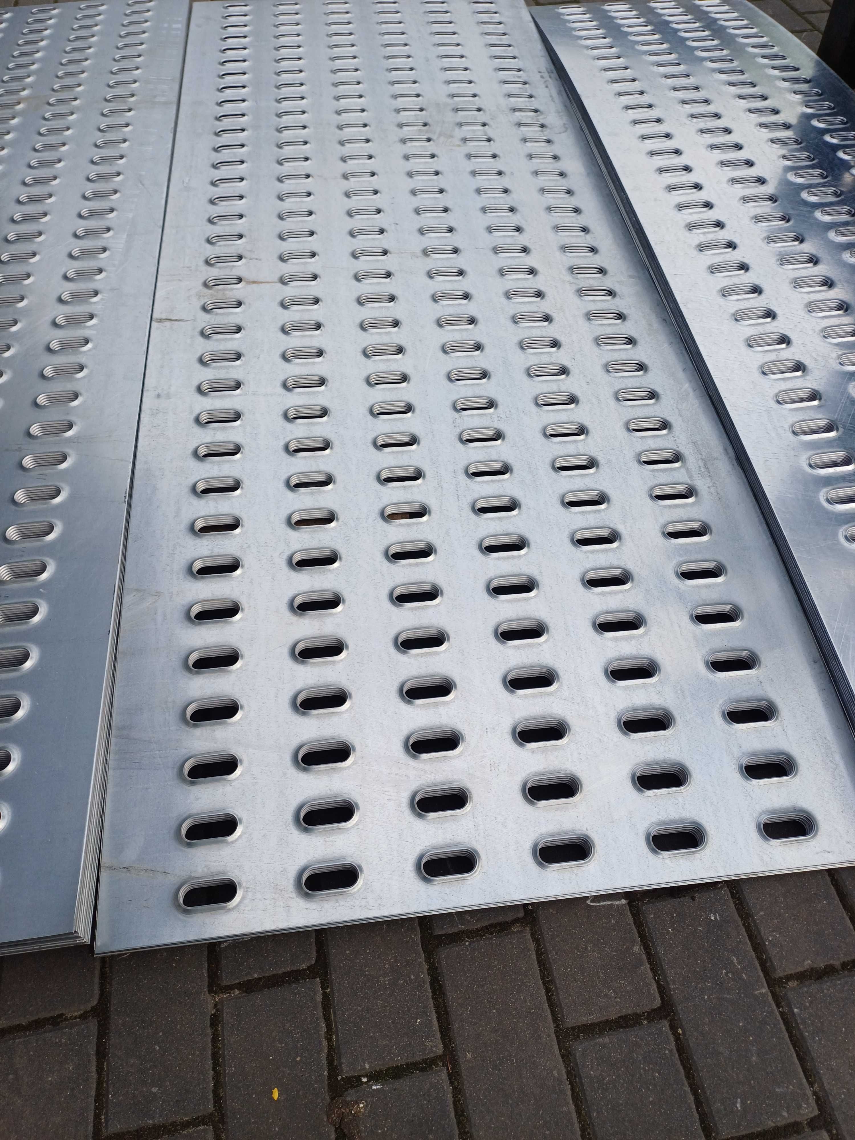 Blacha Lohr ocynk 6 otworów 750mm gróbość 4mm Producent