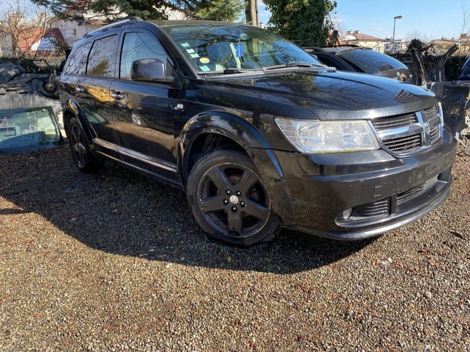 Sprzedam części Dodge Journey 2.0 CRD kolor PXR