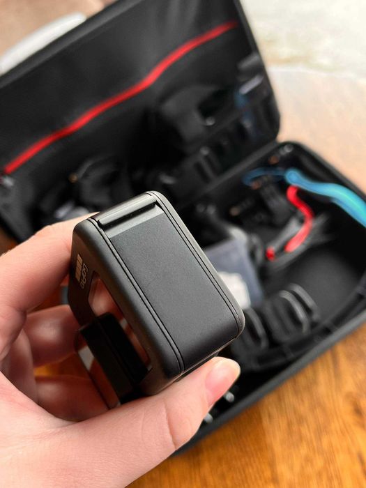 Екшн-камера GoPro Hero 9 з величезним комплектом