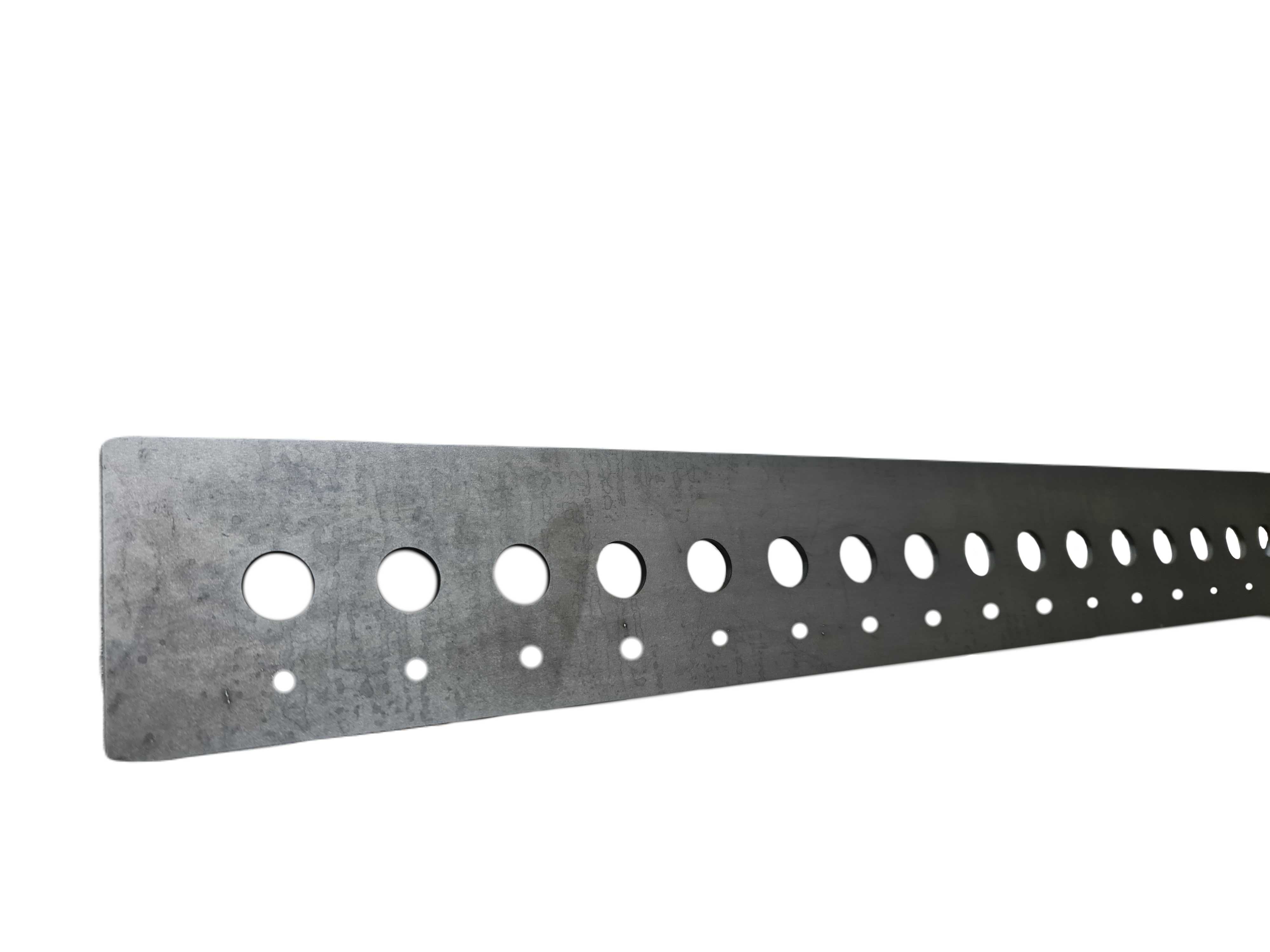 Szablon stolarski - 2 rzędy otworów, 15 otworów 552x74x3 [mm] METAL