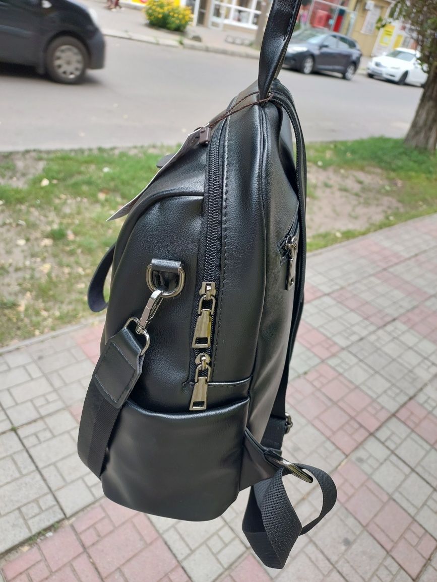 Рюкзак жіночий городской спортивный женский рюкзак-сумка