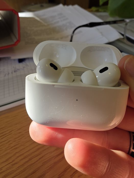 Airpods 2 pro kupione maj 2025