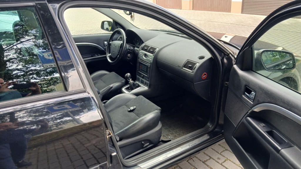 Ford Mondeo MK3 2.2 TDCi - bogate wyposażenie