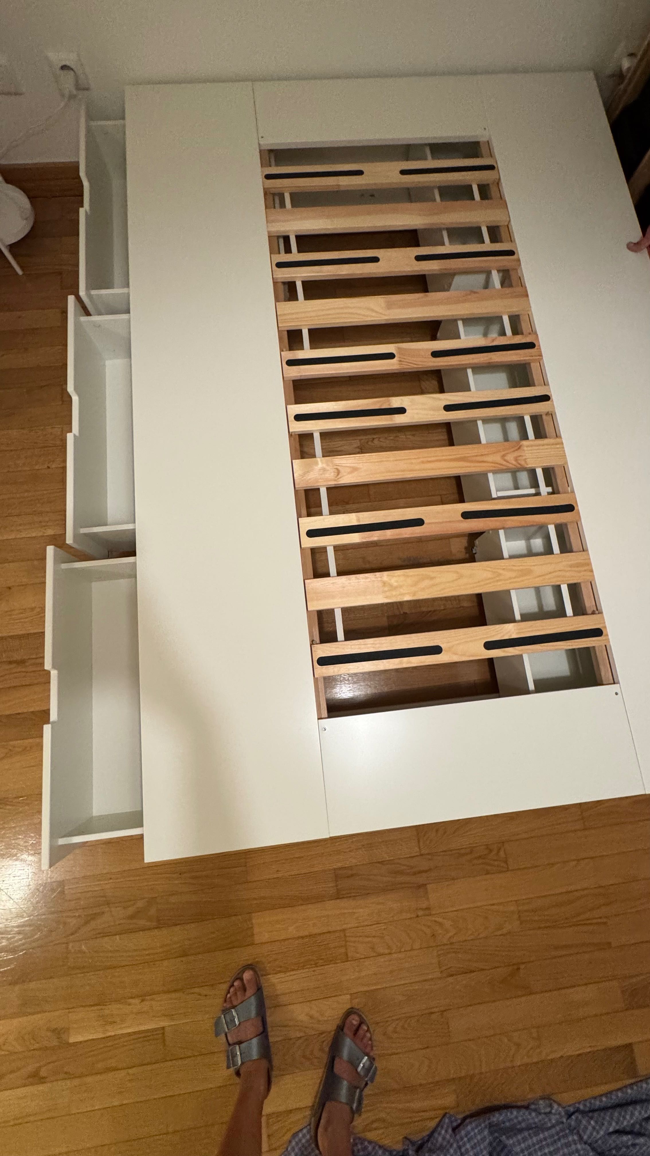 Cama IKEA Nordli Branca