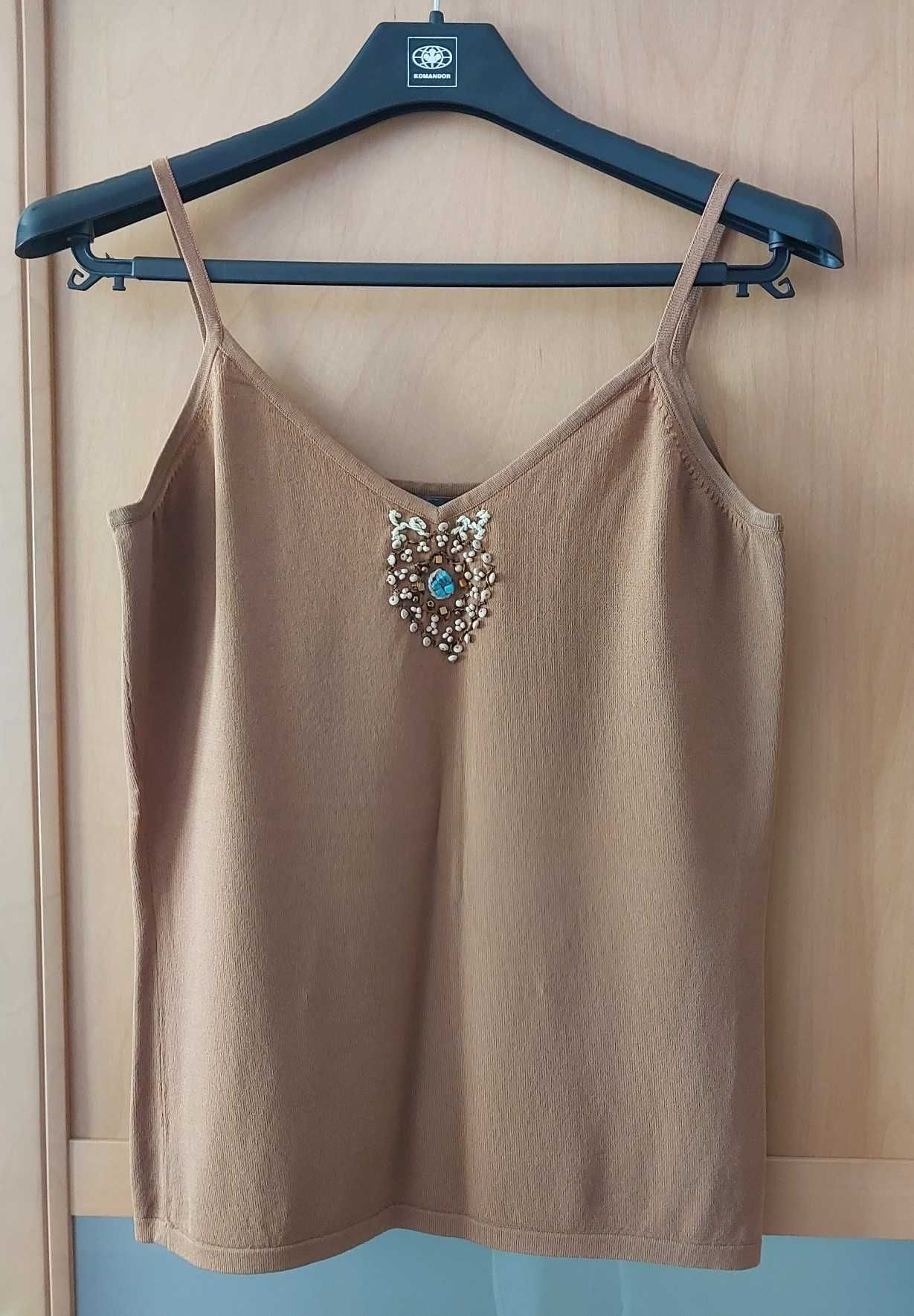 Koszulka lub elegancki top marki Bolero