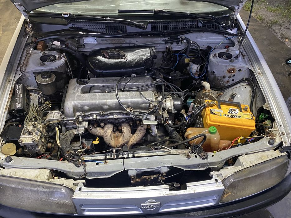 Продам нісан примера