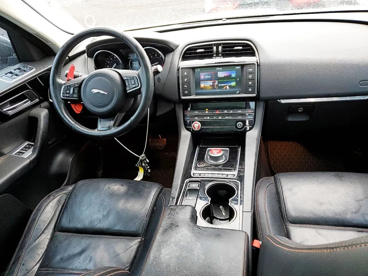 Jaguar F-Pace 3.0L AWD automat Prestige
