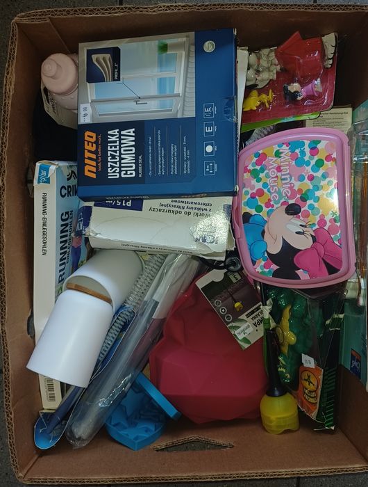 Karton box mix biedronka