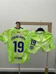 Equipamento Lamine Yamal Barcelona