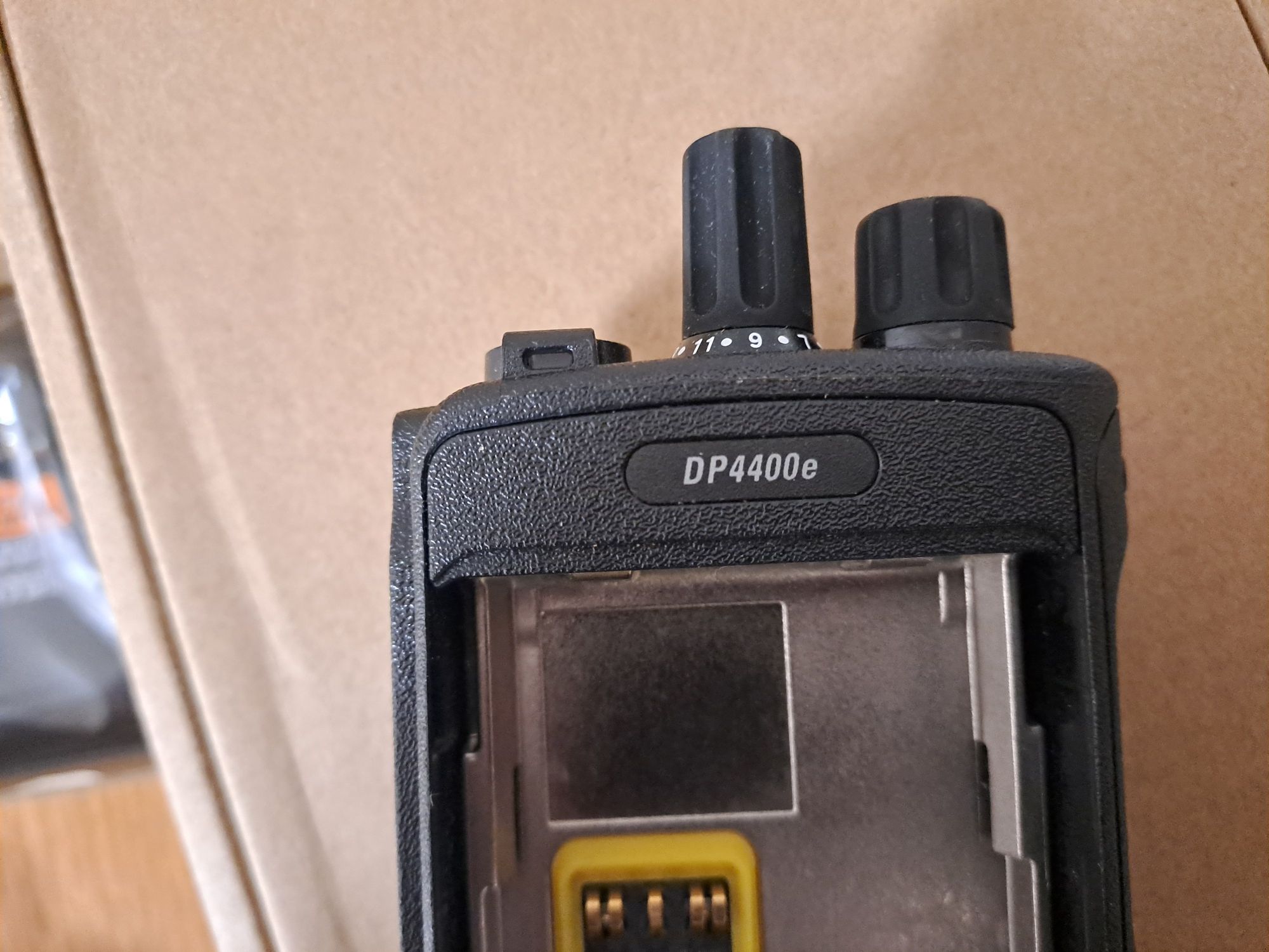 Motorola DP4400E UHF