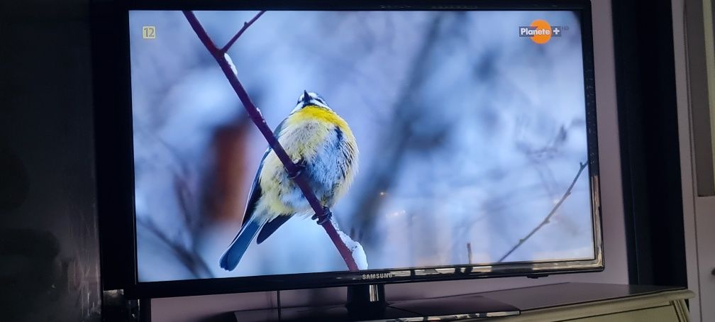 Tv samsung HD Full  UE 32 EH4000