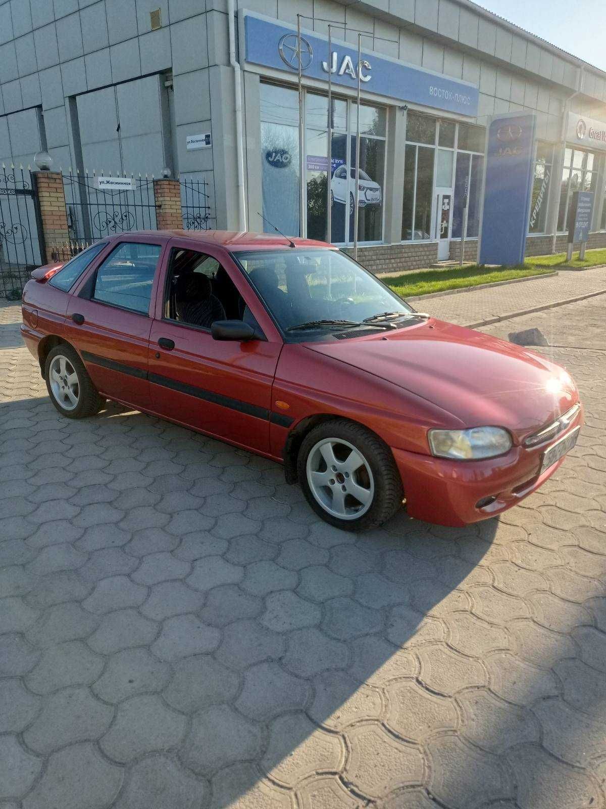 Продам Ford Escort 95 г.в  1.8 TDI