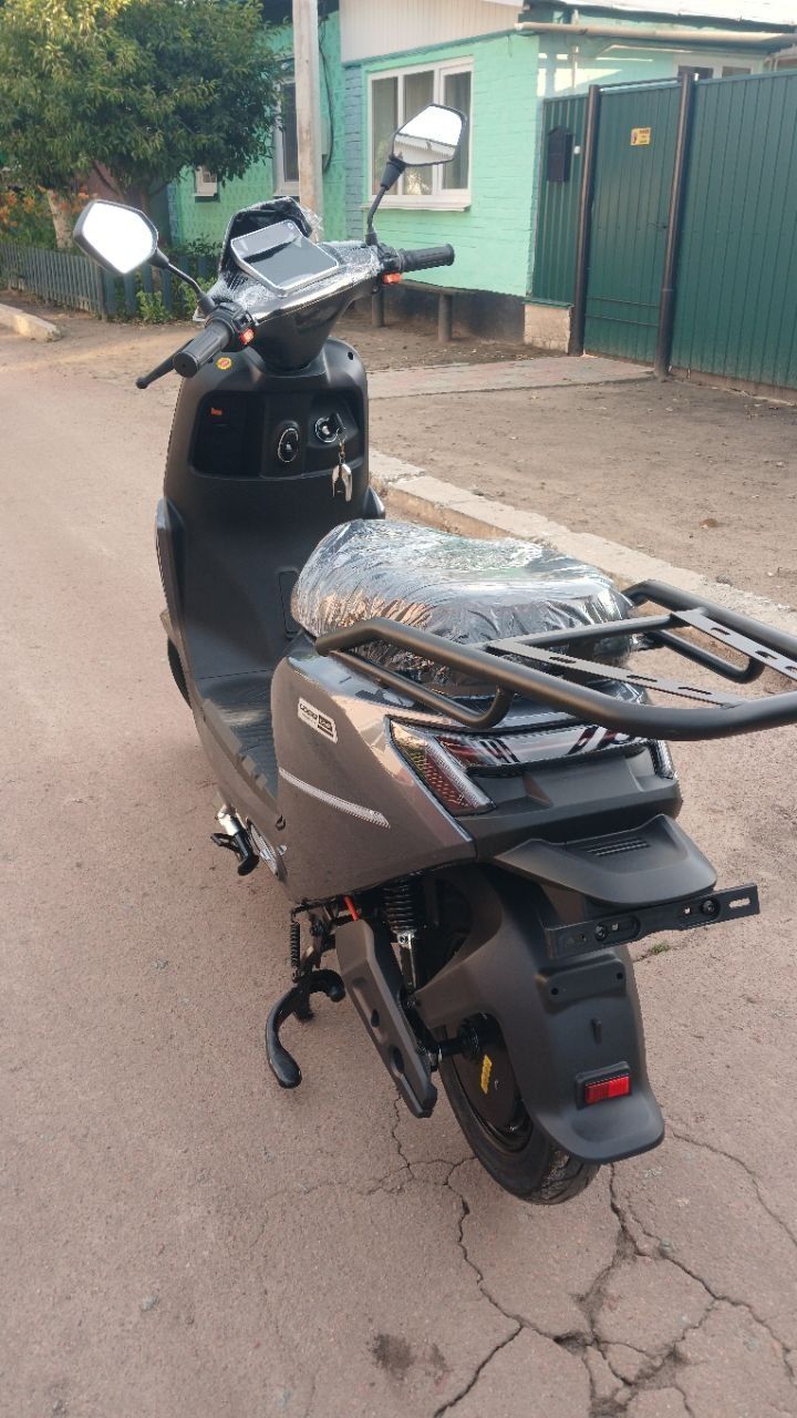 Електроскутер Crosser CR15