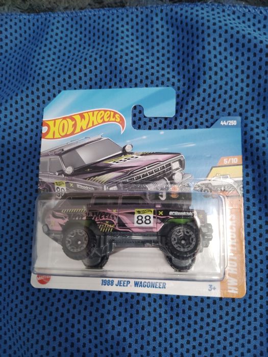 Auta hot wheels nowe