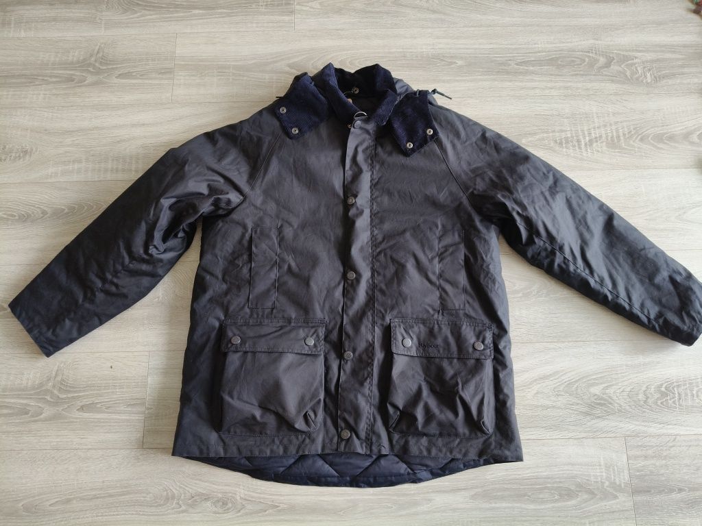 Ваксована куртка від Barbour. Розмір L.