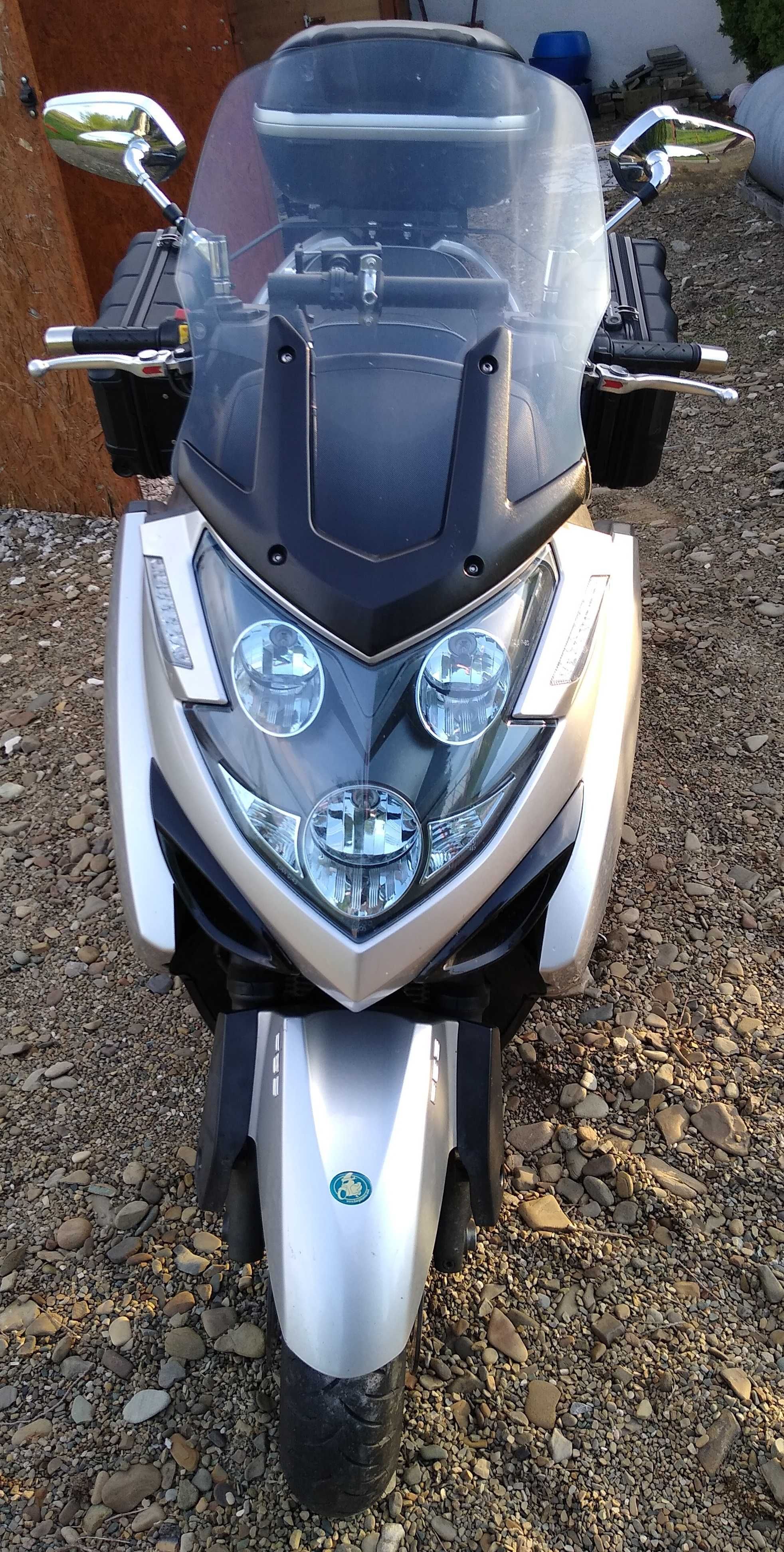 Kymco MyRoad 700