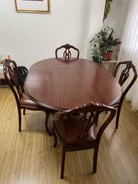 Mesa de Jantar + 4 cadeiras