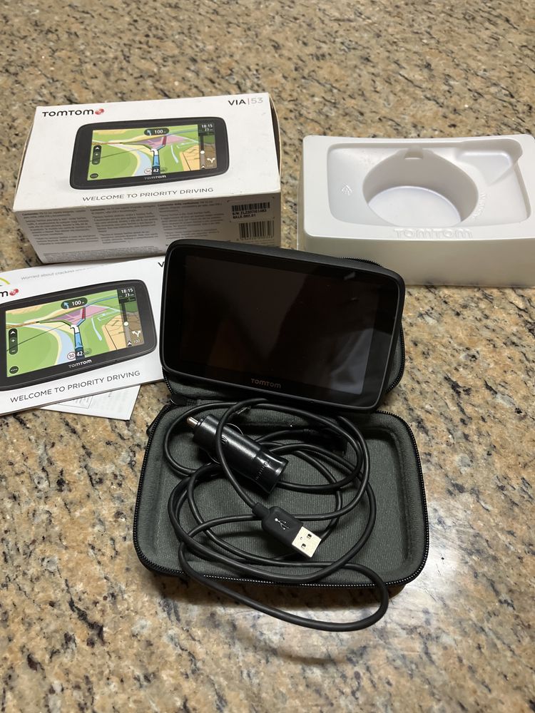 Gps tomtom via 53