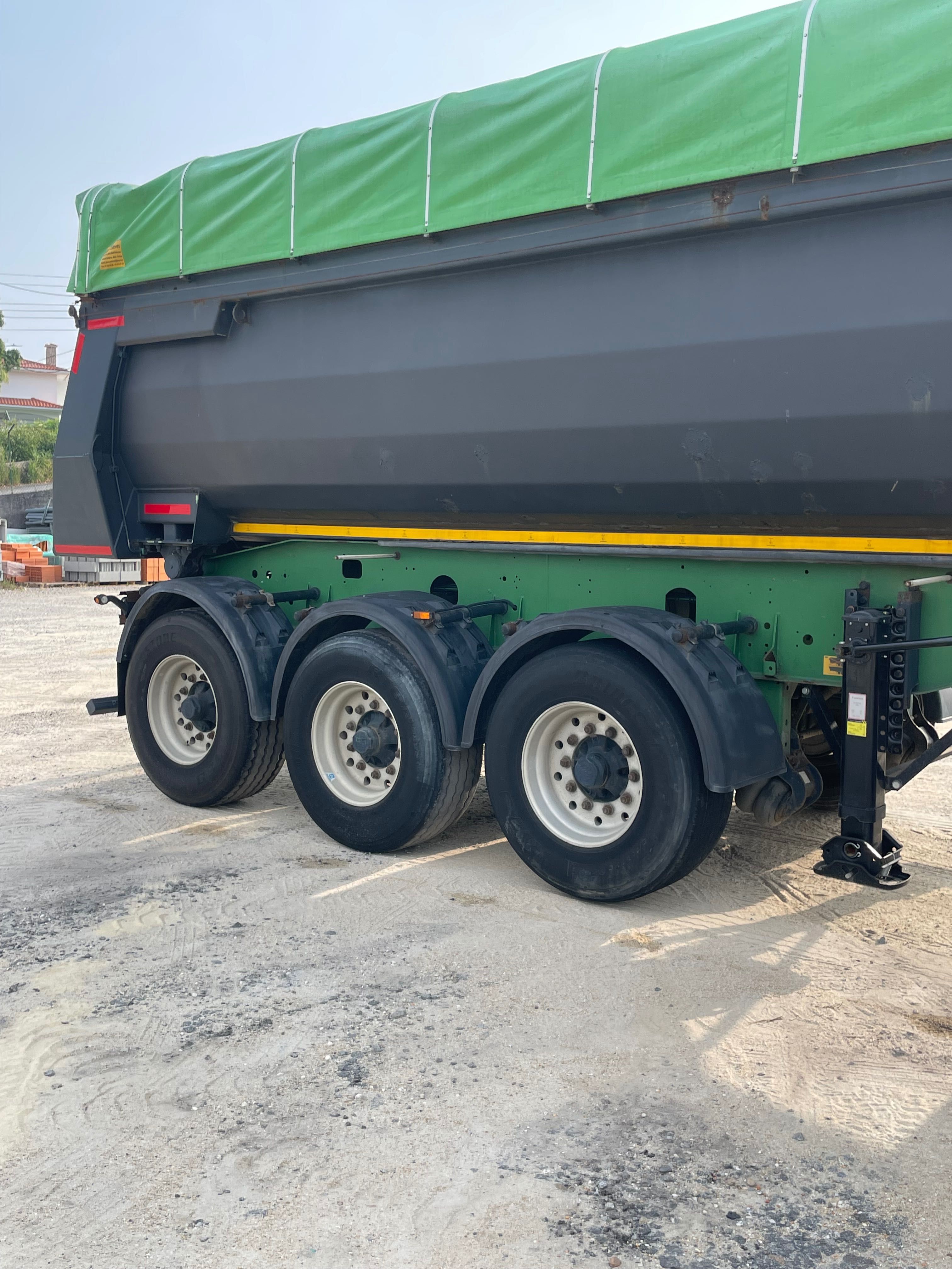reboque basculante hardox 3 eixos