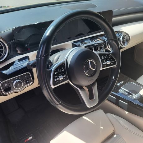 Mercedes CLA bogate wyposażenie