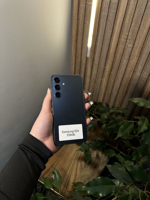 Samsung Galaxy S24 256GB Onyx Black Neverlock