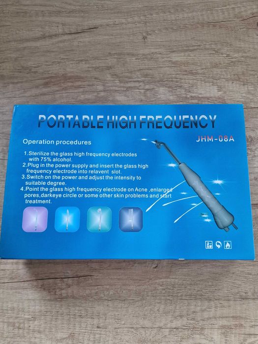 Elektryczne urządzenia do oczyszczania twarzy (4555-24)