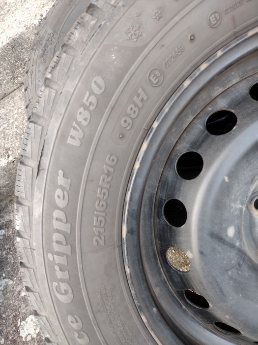 Komplet kuł z oponami