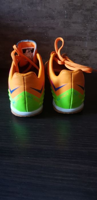 Футзалки , бутсы