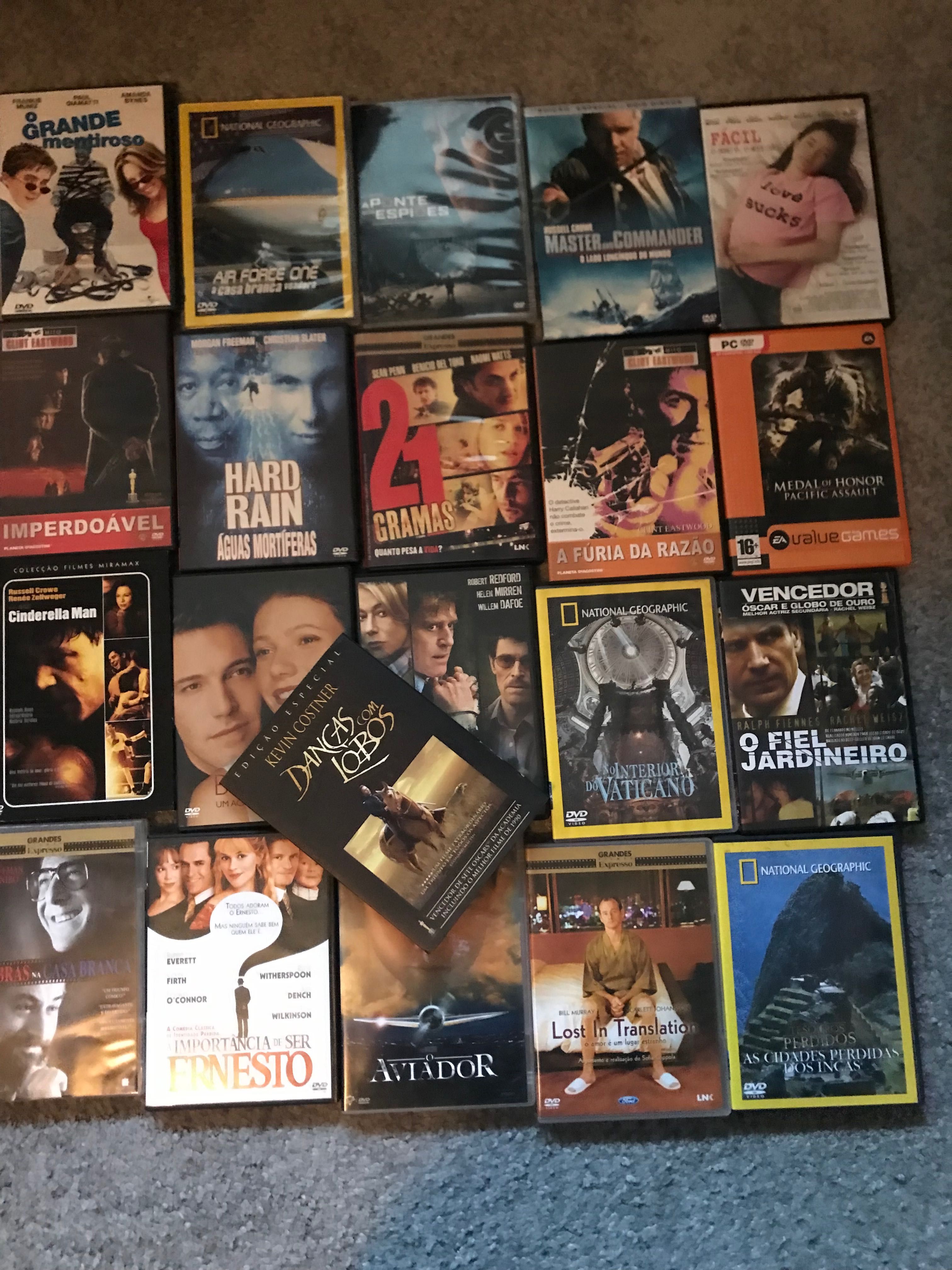DVD s. em muito bom estado cada 1 por 4 euros Todos por 50