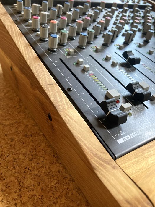 SSL BIG Six mesa de mistura - analog