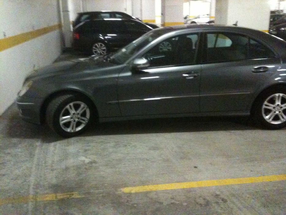 Mercedes E 220 cdi Avantgard Nov2007