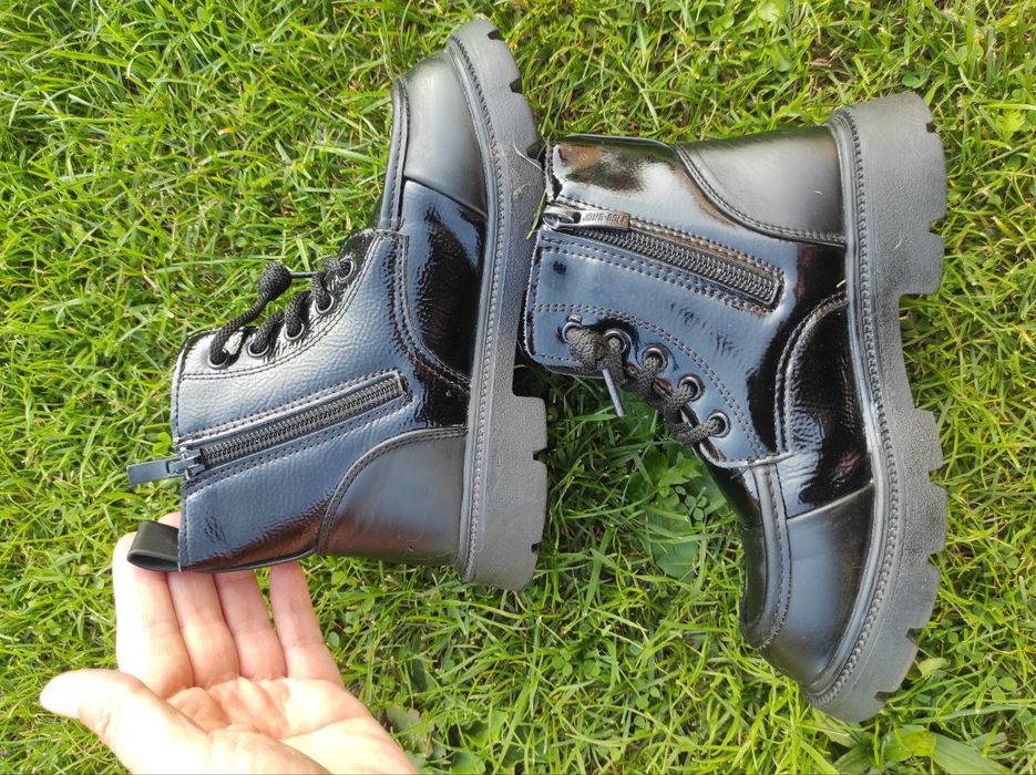 Осінні весняні черевики для дівчинки