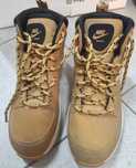 Botas Nike novas