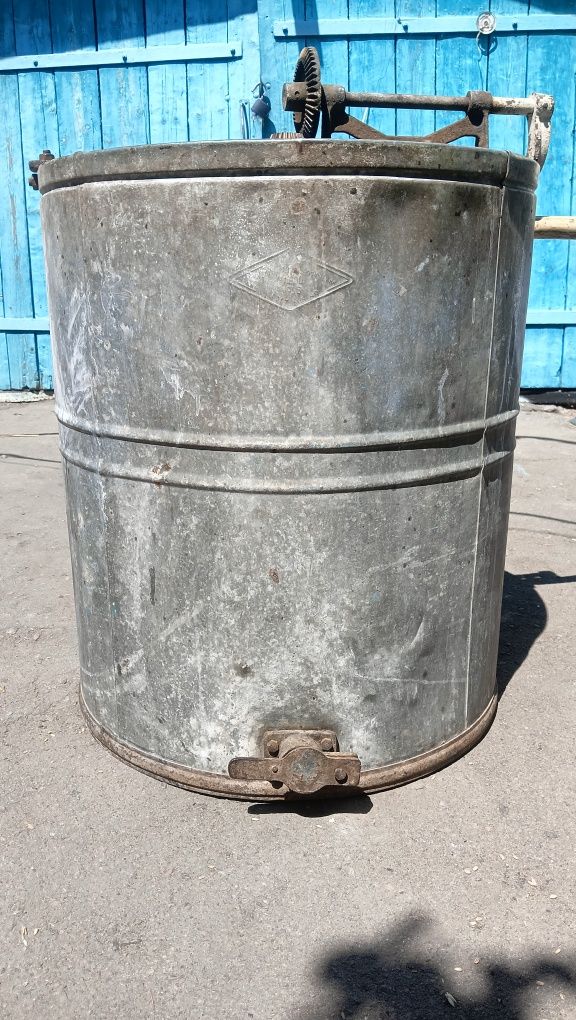 Пасіку і все обладнання
