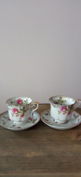 2 Zestawy filiżanka+ spodek porcelana Iwona Chodzież