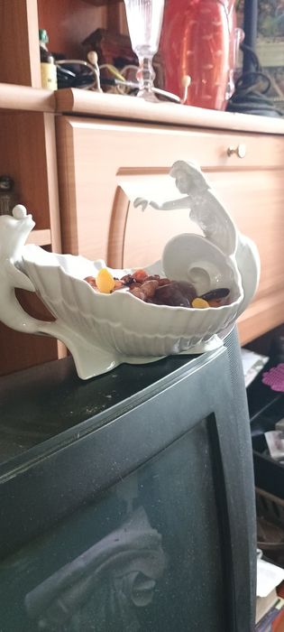 Ваза колекційна,вінтаж дельфін і русалкацукерниця