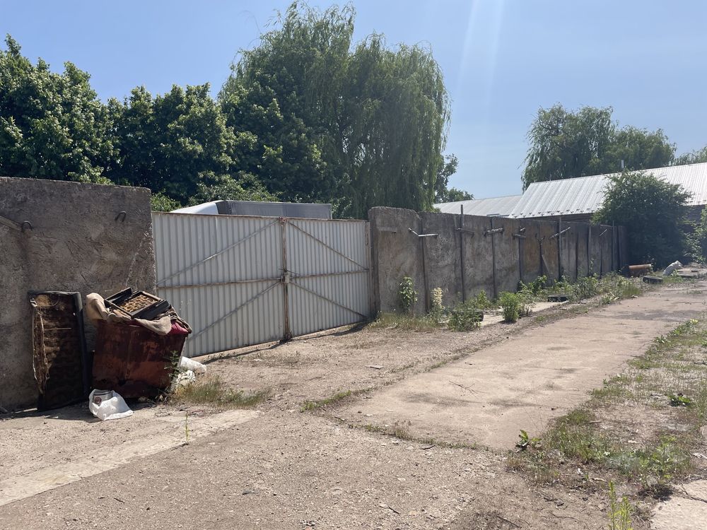 Продаж приміщень під сто, склади, виробництво