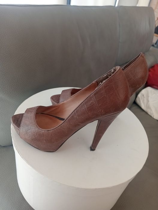 Sapatos Mango couro castanho 37