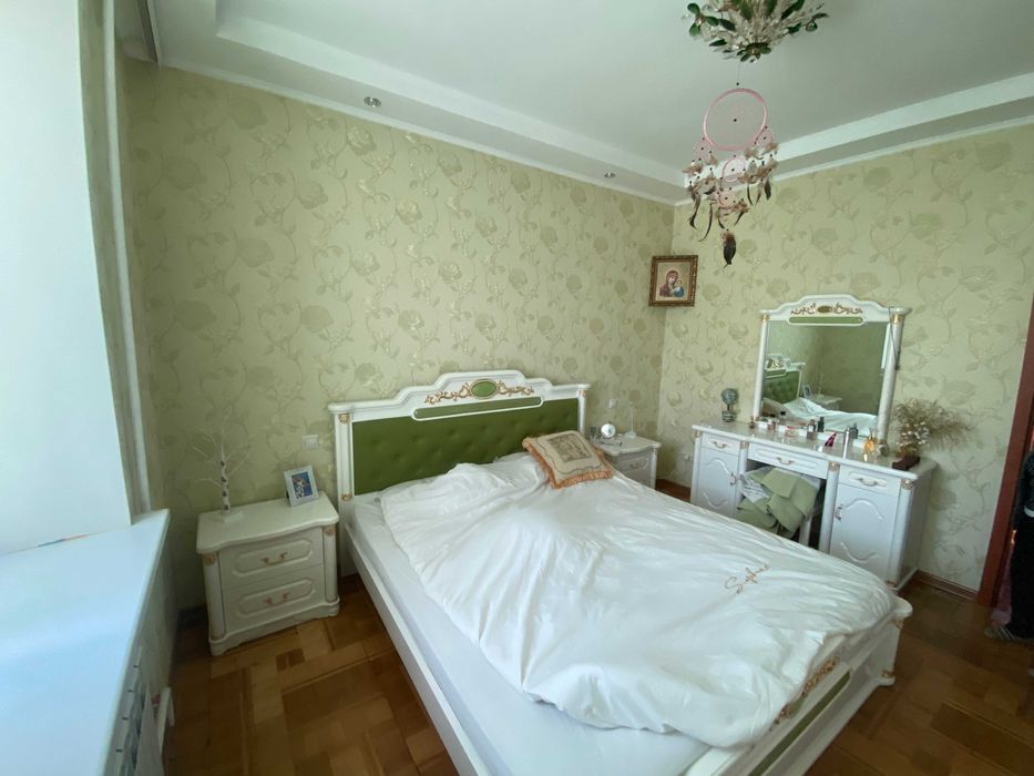 Торг! Продам добротный дом 360м п.Солнечный,рядом Бородинский Есть всё