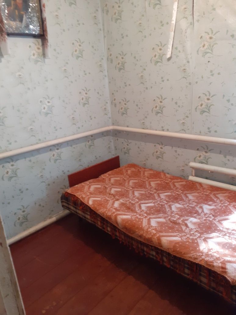 продаєиься будинок м.Чигирин вул.Гетьманська